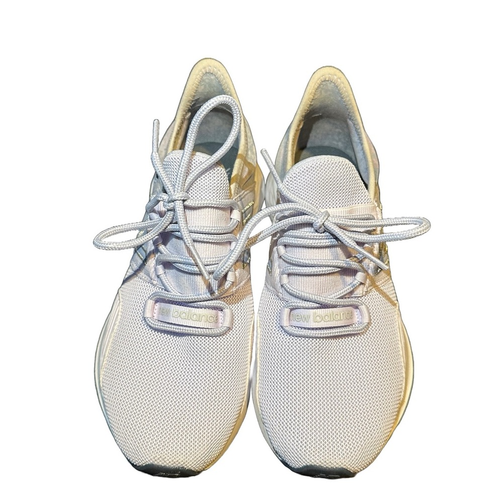 Pre-owned 2022 new balance fresh foam roav